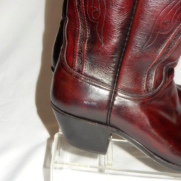 Lucchese Classic Black Cherry Goat Western Boots - Picture 4 of 7